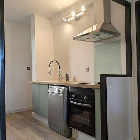 Appartment - Vue Imprenable Sur La Cite Medievale - Parking Gratuit - Climatise Carcassonne Exterior foto